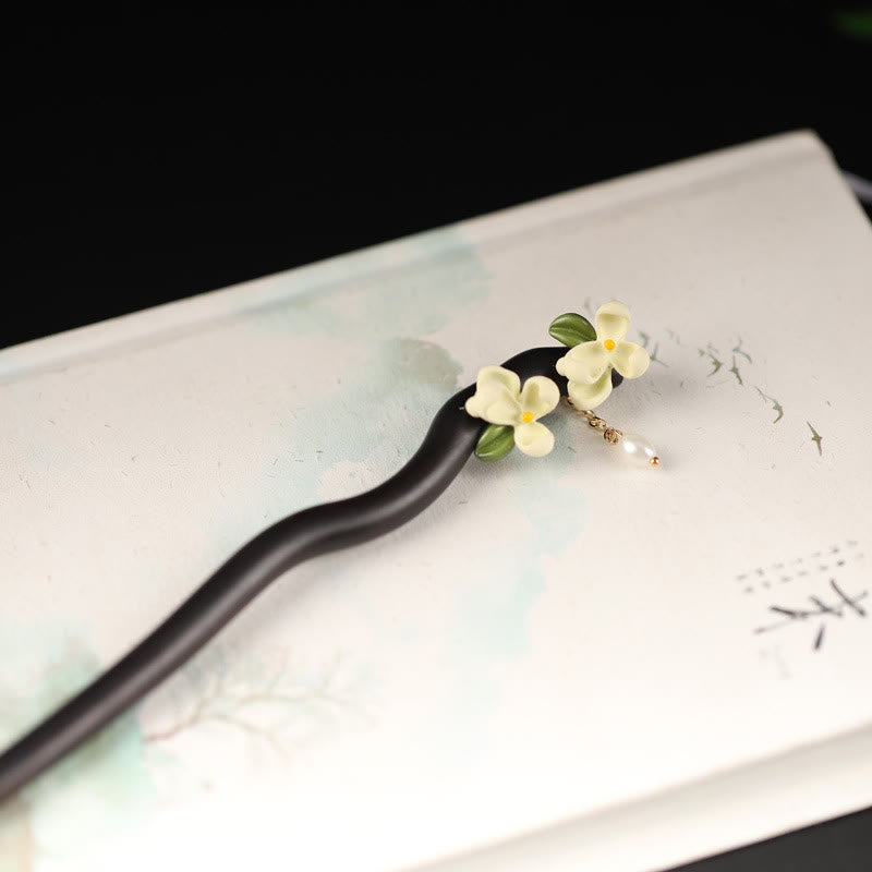 KarmaRipple's Ebony Gardenia Tassel Courage Hairpin p4